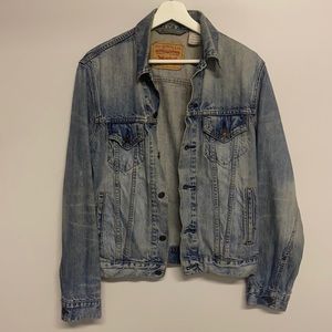 Vintage Levis Denim Oversized Jacket - Small